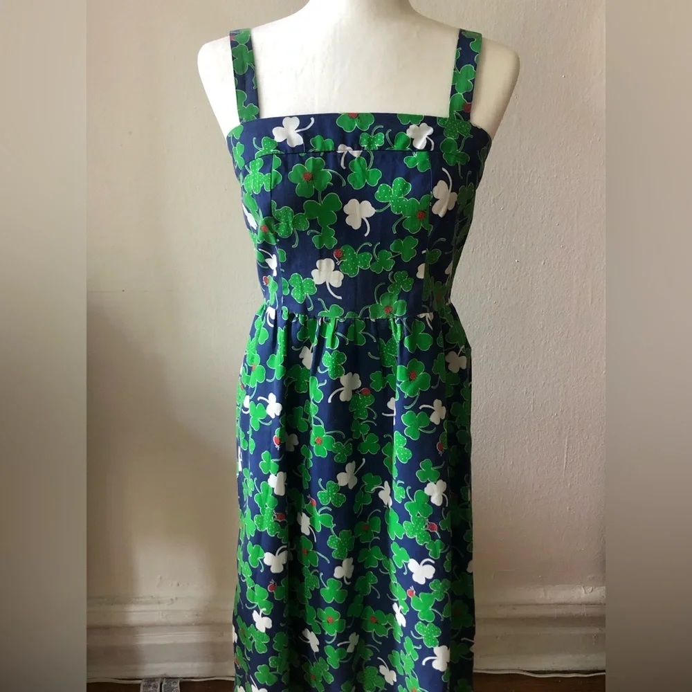 Vintage shamrock dress with ladybugs. - Picture 2 of 5